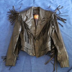 GIII super cute leather fringed jacket